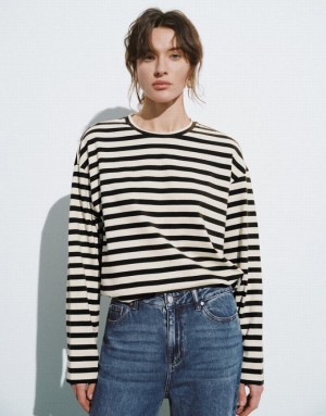 Urban Revivo Crew Neck Loose Tシャツ レディース Stripes | 834912-FBD