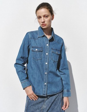 Urban Revivo Loose Denim With Pressed Buttons シャツ レディース 青 | 809362-OVQ