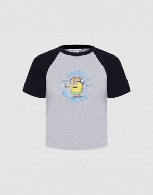 Urban Revivo Minions Raglan Tシャツ レディース グレー | 016549-AEV