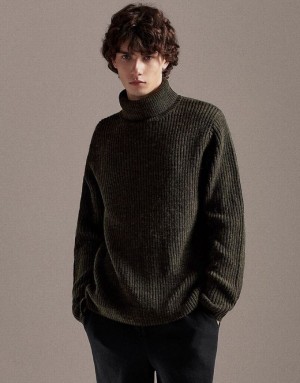 Urban Revivo Turtle Neck 真っ直ぐ セーター メンズ 緑 | 716329-SRC