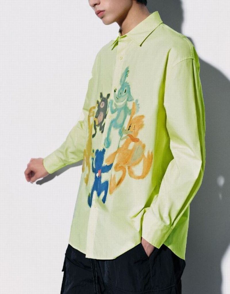 Urban Revivo Cartoon Printed Oversized シャツ メンズ 緑 | 306918-RCH