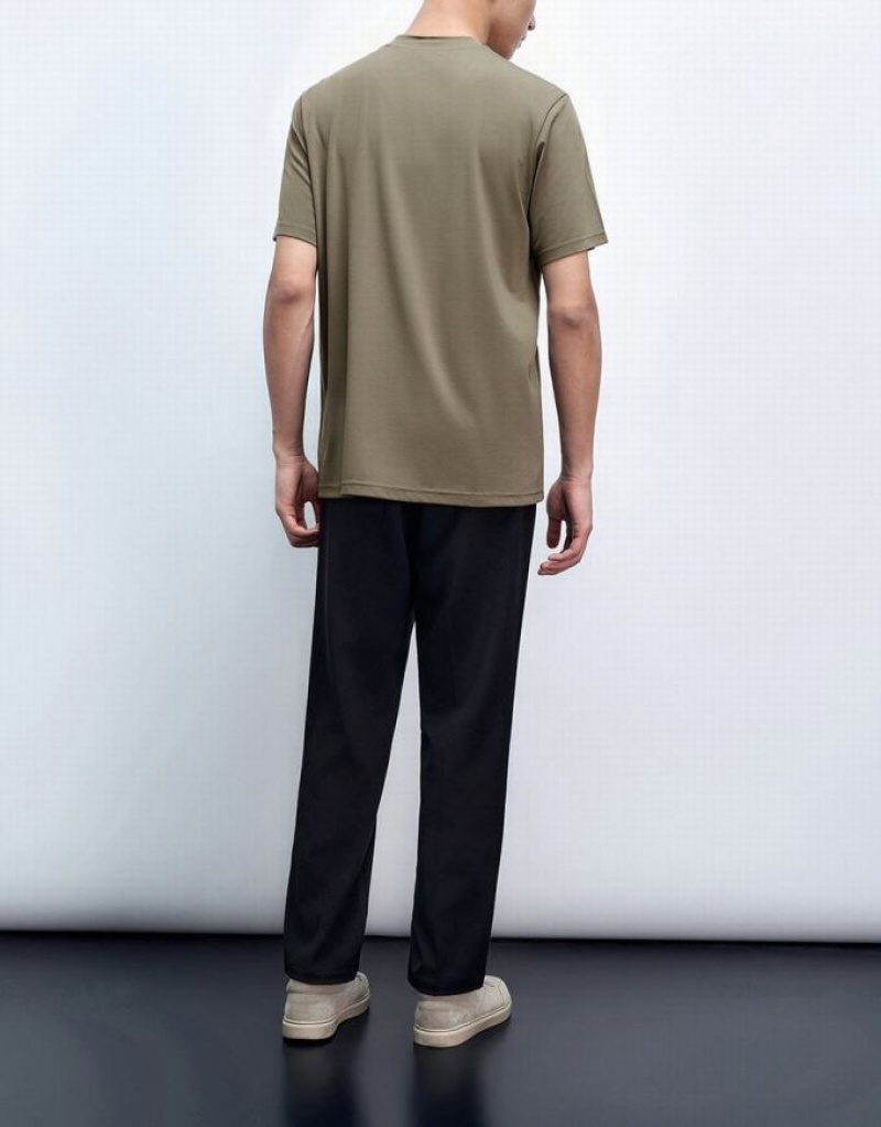 Urban Revivo Crew Neck Loose Tシャツ メンズ カーキ | 591786-GRD