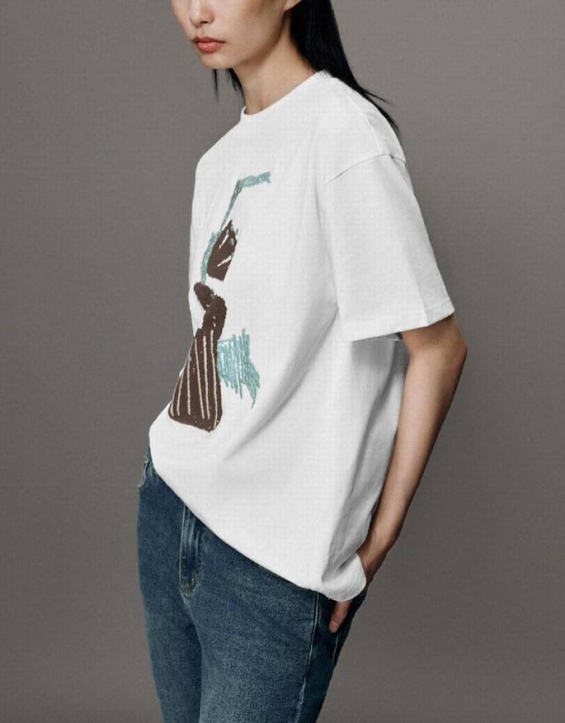 Urban Revivo Printed Crew Neck 真っ直ぐ Tシャツ レディース 白 | 832795-ZTL