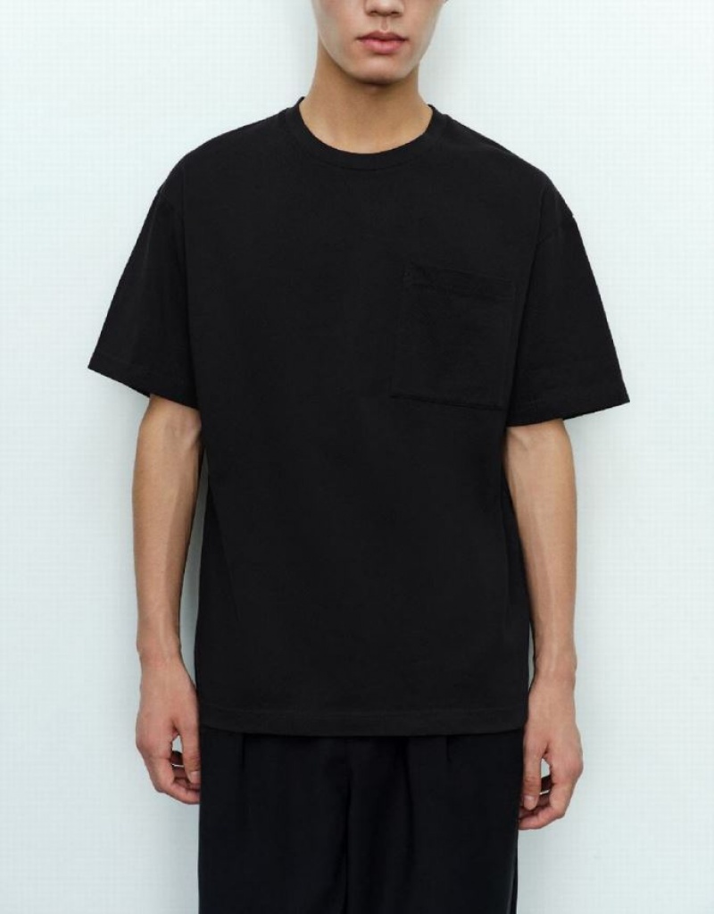 Urban Revivo 真っ直ぐ Crew Neck Tシャツ メンズ 黒 | 397182-LFN