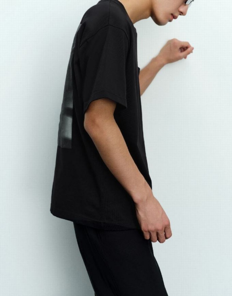 Urban Revivo 真っ直ぐ Crew Neck Tシャツ メンズ 黒 | 397182-LFN