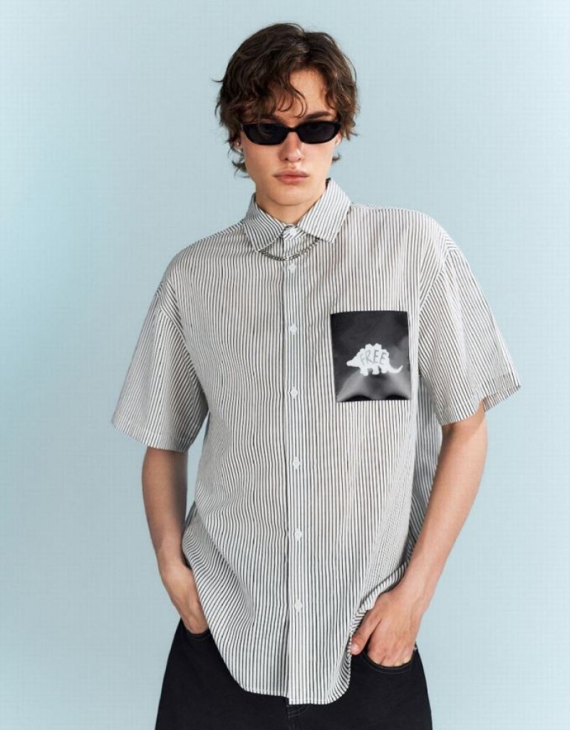 Urban Revivo ストライプ Oversized シャツ メンズ 黒 | 135890-SEO