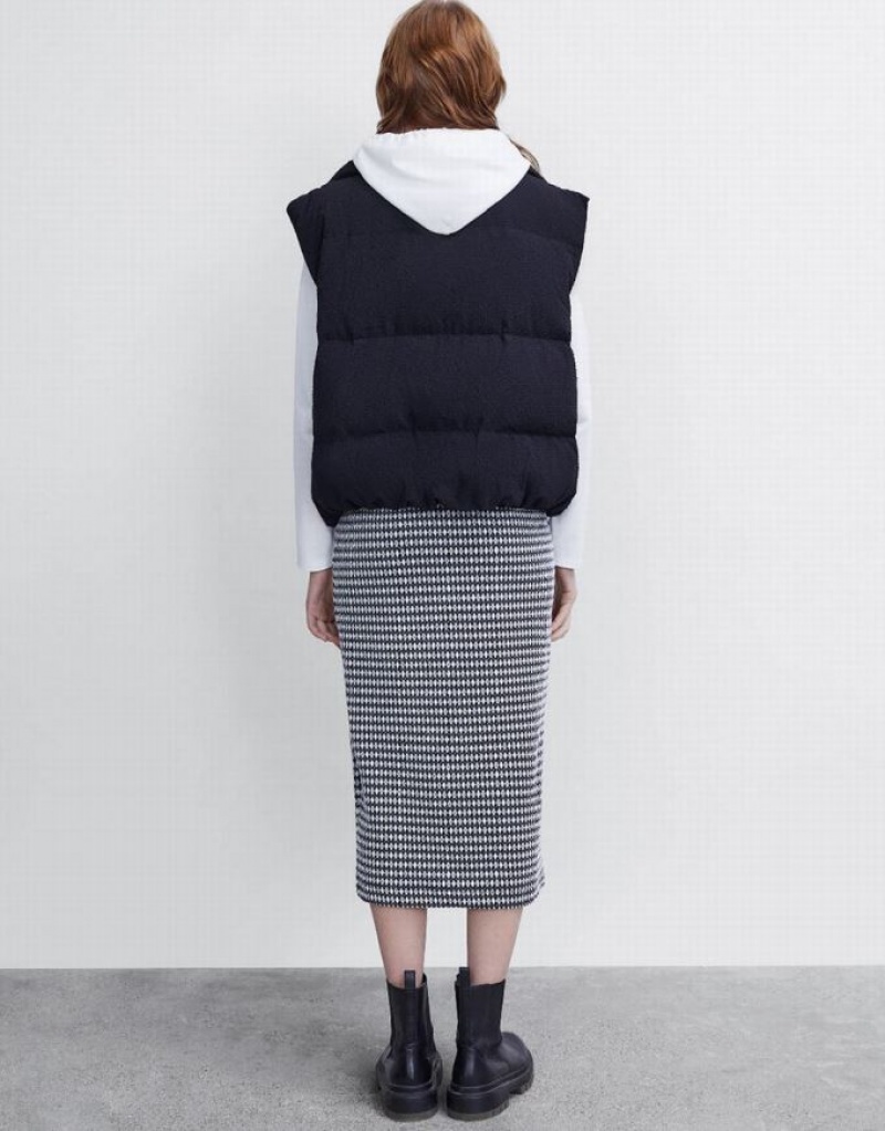 Urban Revivo 真っ直ぐ Puffer Waistcoat ダウンジャケット レディース 黒 | 781905-RAF